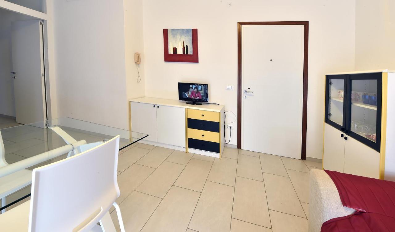 Villa Rosa Lignano Sabbiadoro Buitenkant foto